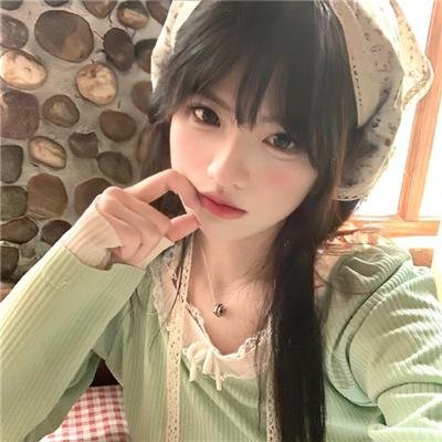 黑衣人
